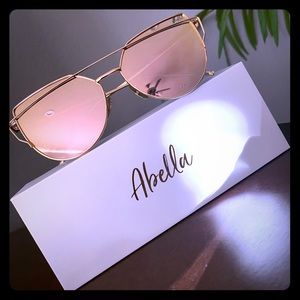 ACTON Abella Eyewear Sunglasses - Rose Gold